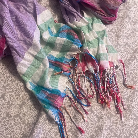 Colorful scarf - Picture 3 of 4